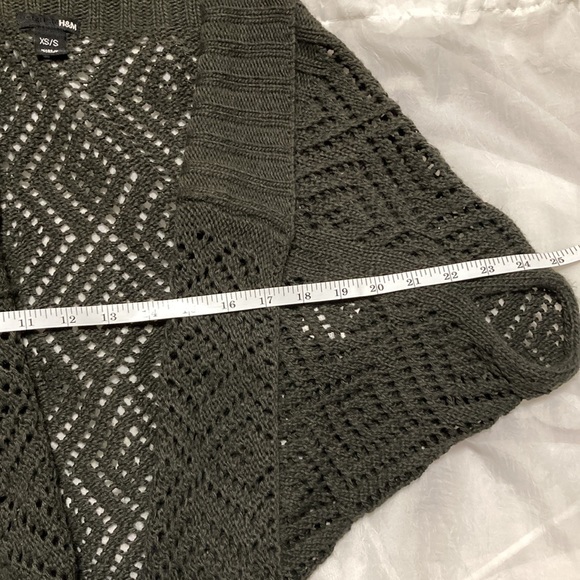 H&M Acrylic Open Knit/Crochet Shrug/Cardigan X-Small/Small - Picture 8 of 13